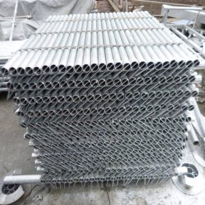 Giằng ngang giàn giáo nêm